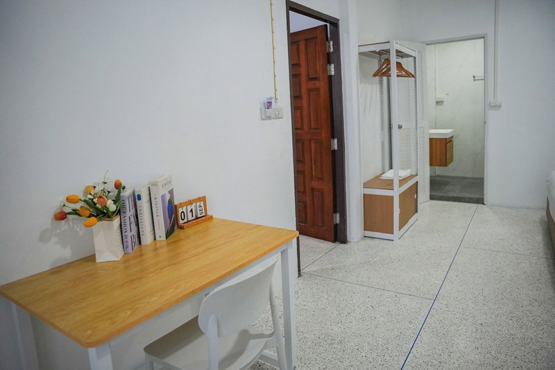 Scenario Cafe and Hostel, Kanchanaburi, Thailand