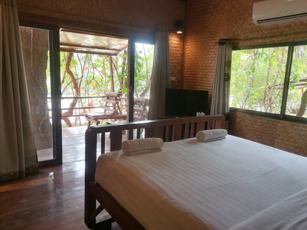 Tayan Resort River Kwai, Thailand