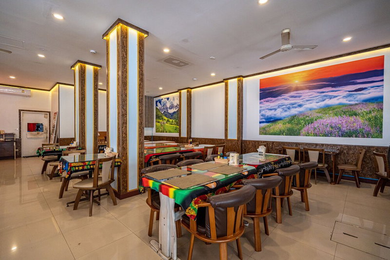 Santi White House Patong Hotel, Patong, Thailand