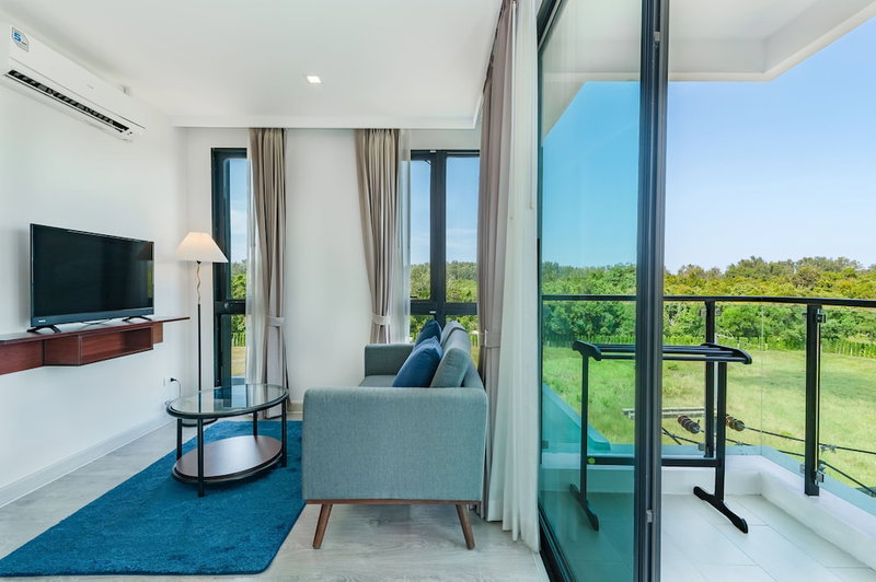 Wyndham Phuket Airport, Sa Khu, Thailand