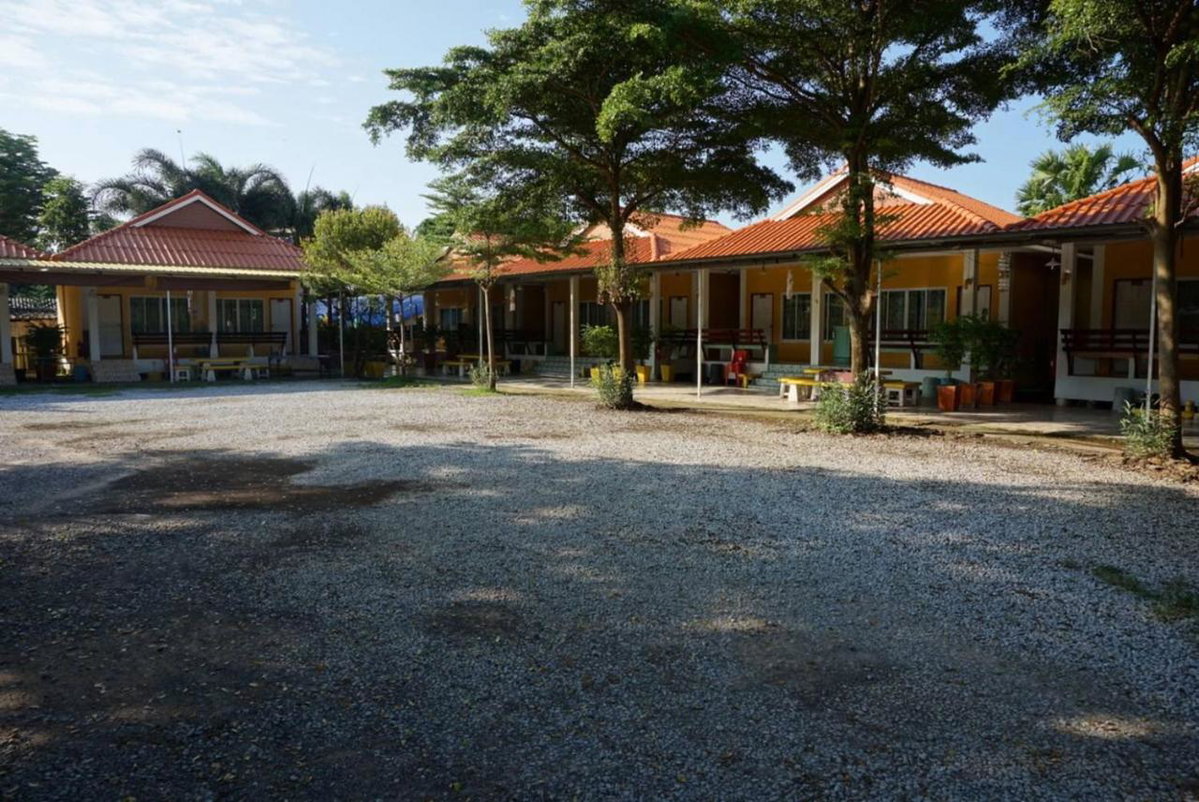 Hotel · Pooma Resort, Chao Lao Beach