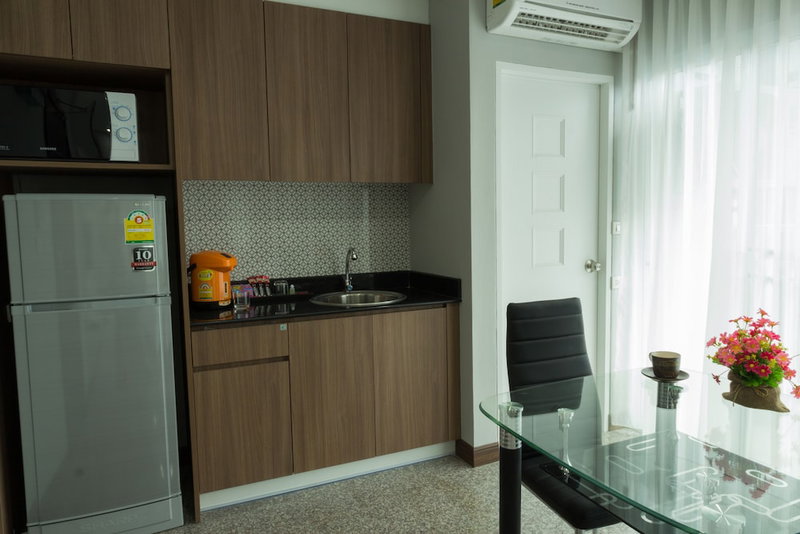 Modernbright Service Apartment, Bang Lamung, Thailand