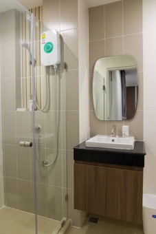 Modernbright Service Apartment, Bang Lamung, Thailand