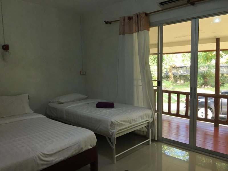 Lunda Orchid Resort, Suan Phung, Thailand