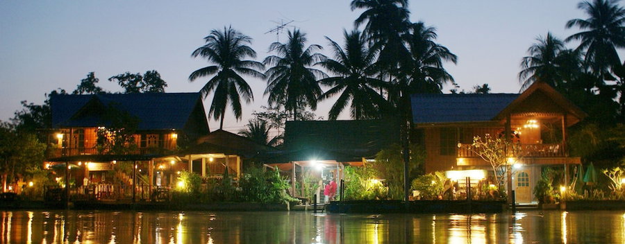 RueanPhen Homestay, Amphawa, Thailand