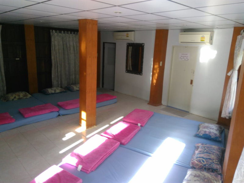 RueanPhen Homestay, Amphawa, Thailand