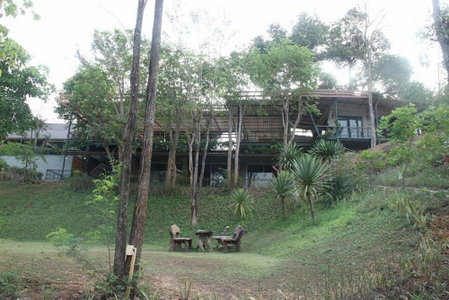 Baan Alisa Bed and Breakfast, Sai Yok, Thailand