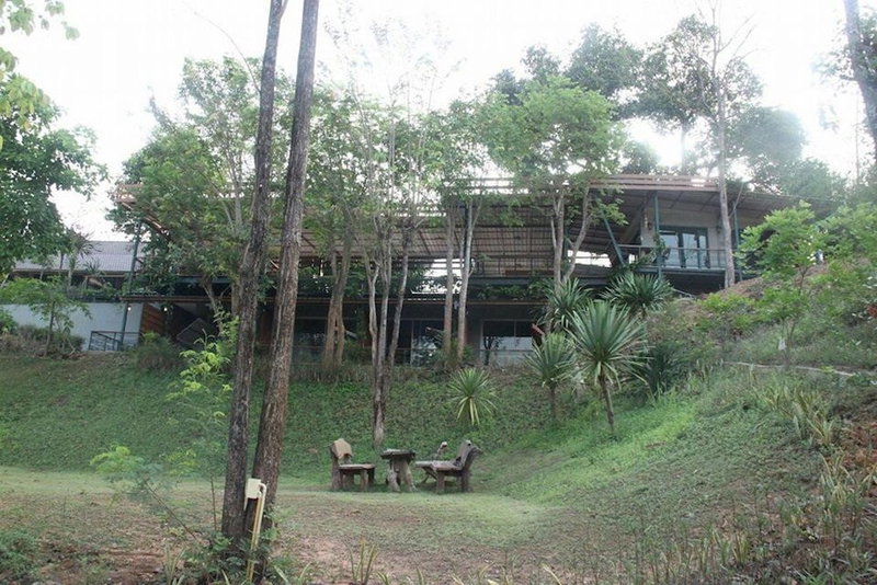 Baan Alisa Bed and Breakfast, Sai Yok, Thailand