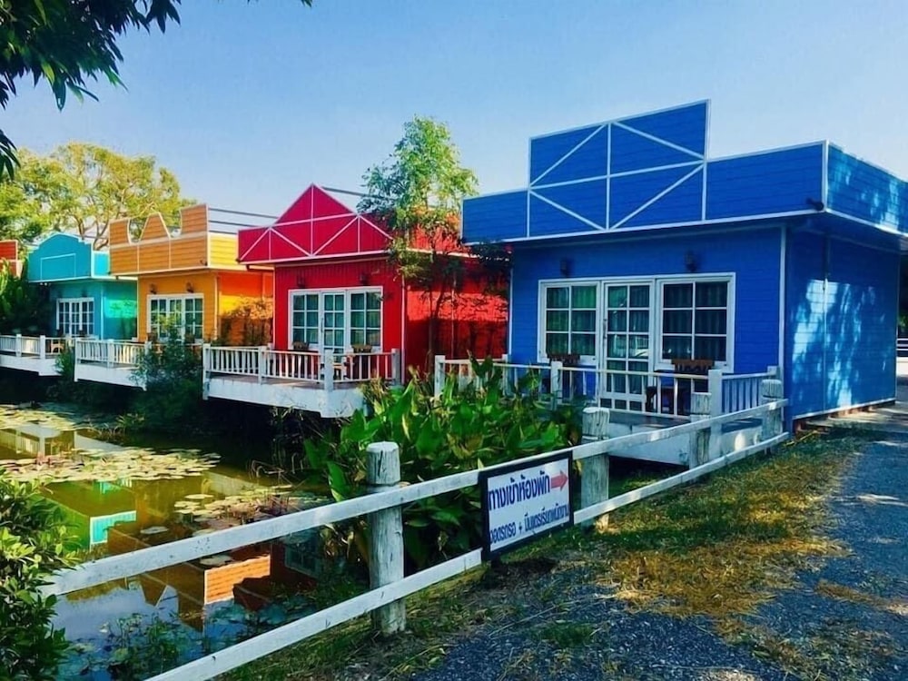 S. Parsukdee Resort, Thailand