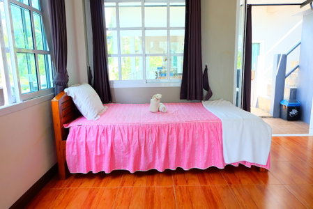 Tharadol Beach Resort, Tha Sala, Thailand