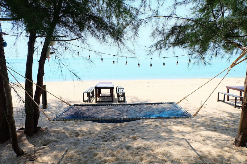 Tharadol Beach Resort, Tha Sala, Thailand