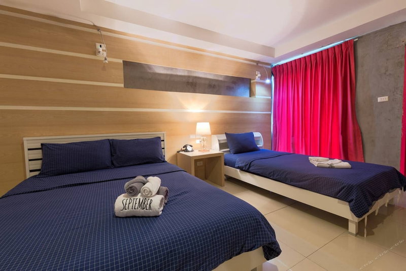 Small Shells Hotel Phuket, Patong, Thailand