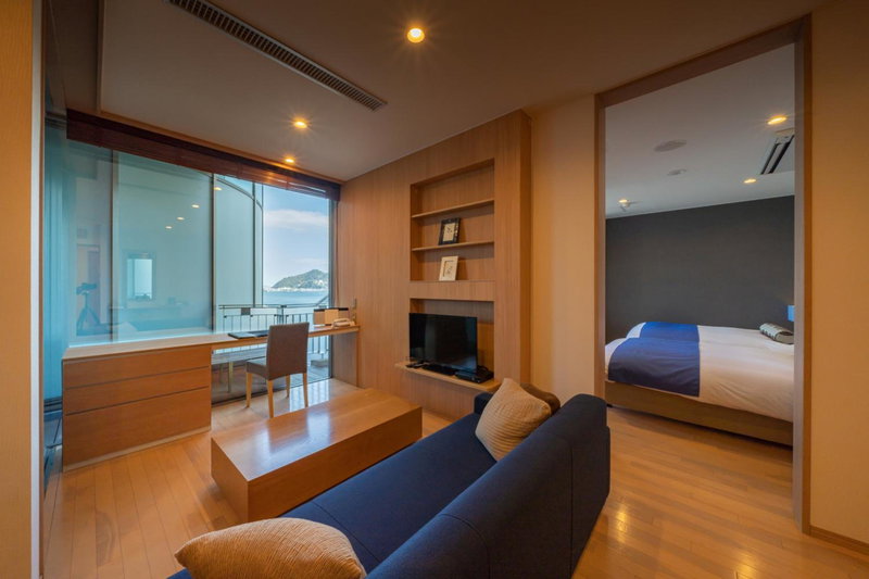Auberge Fontaine Bleau Atami, Atami, Japan