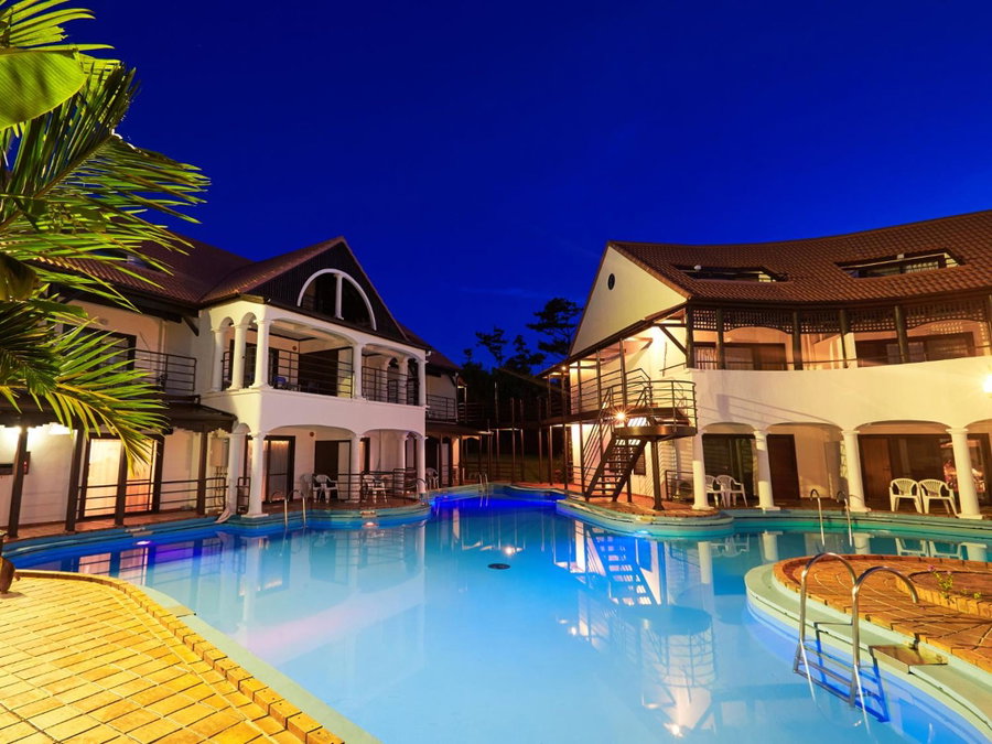 The Pool Resort Villa Hasta Manana, Onna, Japan