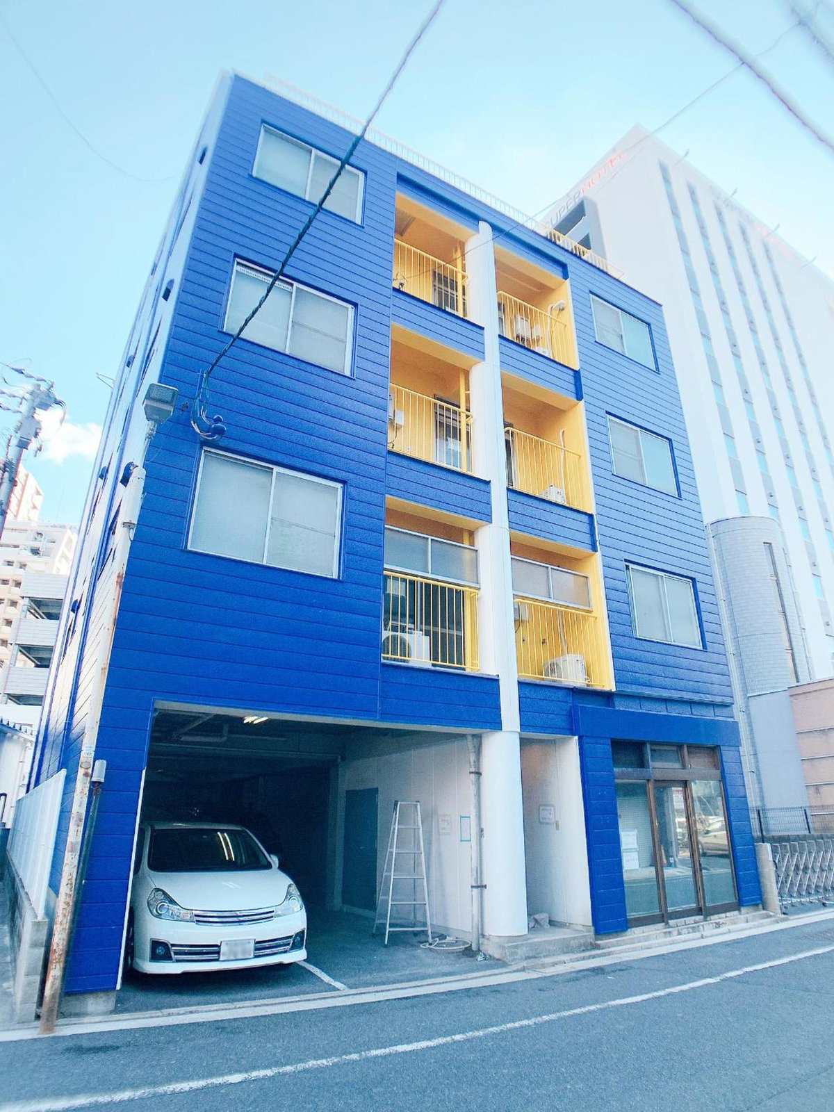 OUCHI HOTEL Nagarekawa with Dogs, Japan