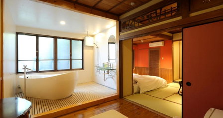 Kakujoro, Tahara, Japan