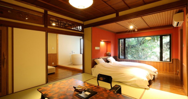 Kakujoro, Tahara, Japan