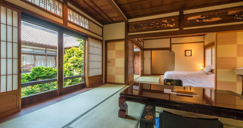Kakujoro, Tahara, Japan