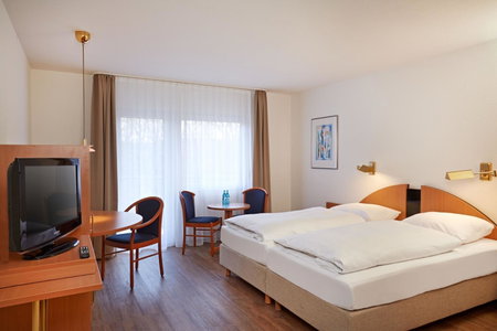 Sunday Hotel Wiesbaden Niedernhausen Apartments, Niedernhausen, Germany