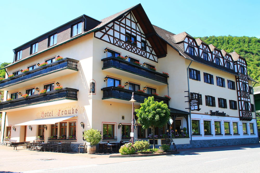 Hotel · Hotel Traube, Loef