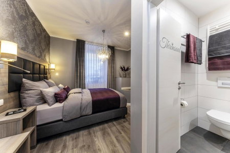 Apartmenthaus Burgenheimat in Rhens bei Koblenz, Rhens, Germany