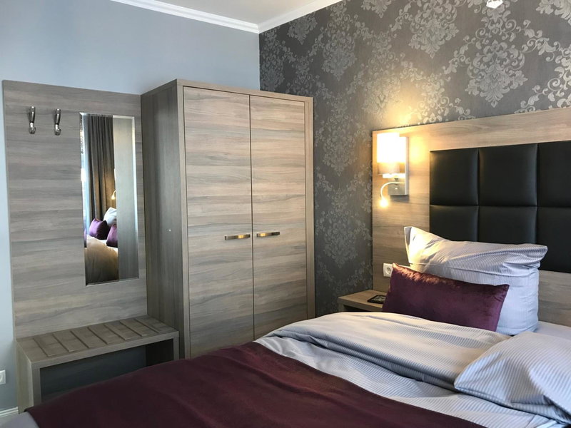 Apartmenthaus Burgenheimat in Rhens bei Koblenz, Rhens, Germany