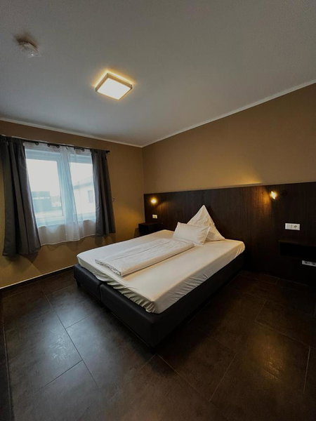 Ayhan Hotel, Burgdorf, Germany
