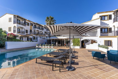 Calallonga Hotel Menorca, Mahón, Spain