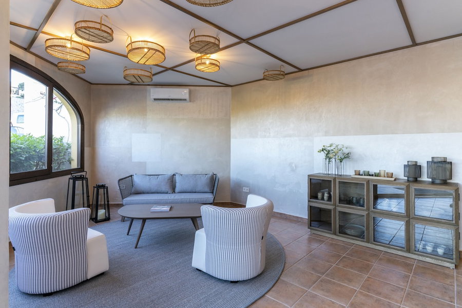 Calallonga Hotel Menorca, Mahón, Spain