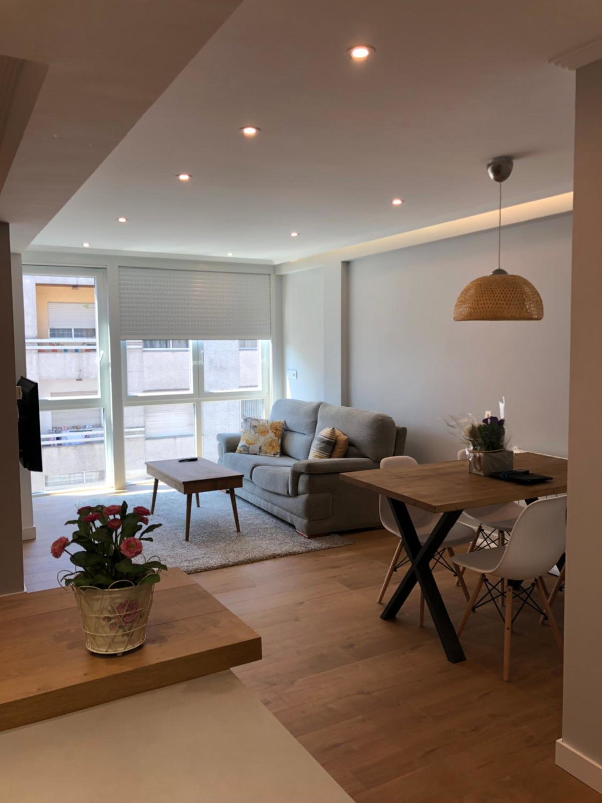 Hotel · Apt Moderno céntrico y soleado, Pontevedra