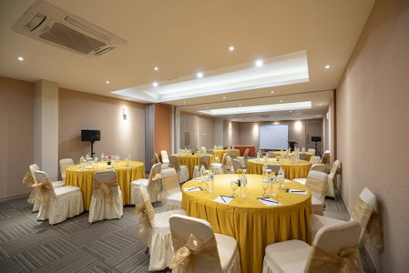The Gloria Suites Jakarta, Jakarta, Indonesia