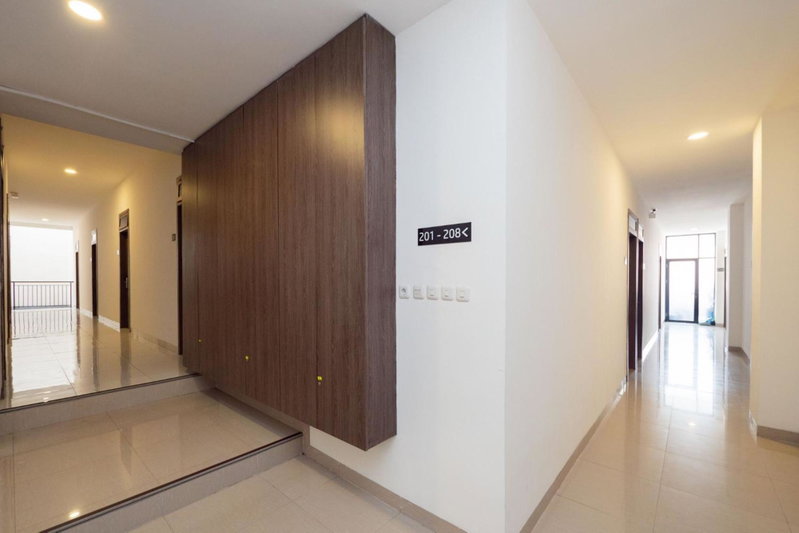 Sans Hotel Max Living Cengkareng, Jakarta, Indonesia