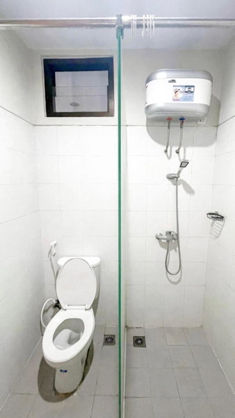 Cozynest Tenggilis, Surabaya, Indonesia