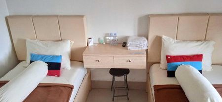 Guest House Pinarak 2 Syariah near GOR Satria Purwokerto Mitra RedDoorz, Purwokerto, Indonesia