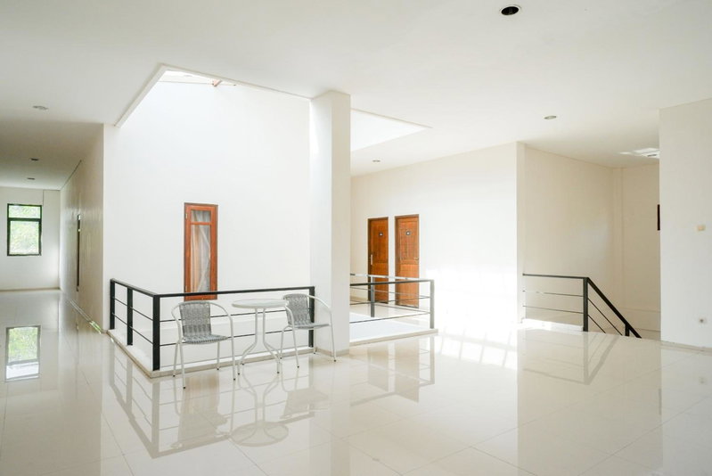 RedDoorz @ Kratonan Solo, Solo, Indonesia