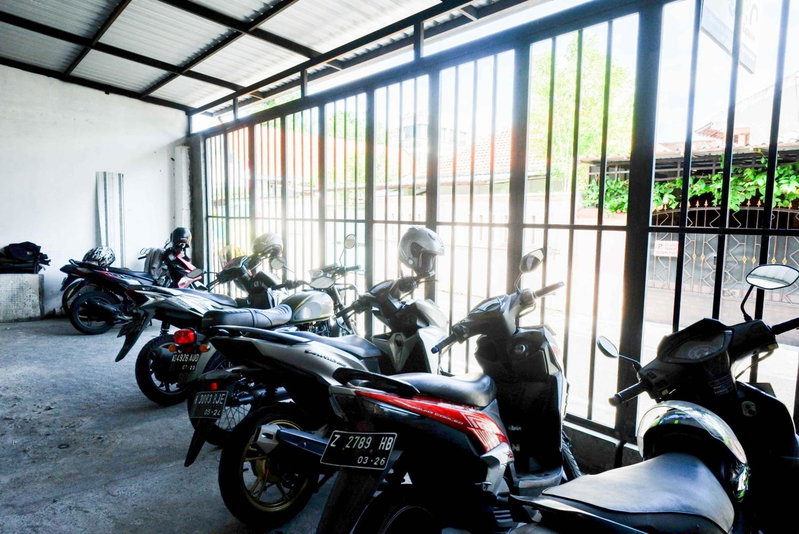 RedDoorz @ Kratonan Solo, Solo, Indonesia