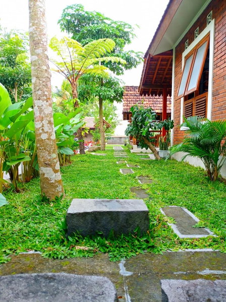 Angler Homestay & Joglo, Soprayan, Indonesia