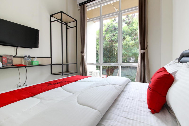 RedDoorz near Jogja City Mall 3, Sleman, Indonesia