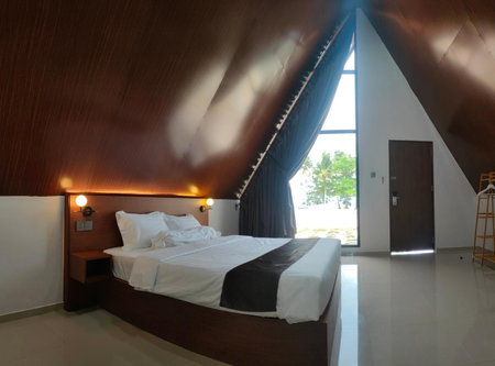 Kawaland glamping resort, Teluk Bakau, Indonesia