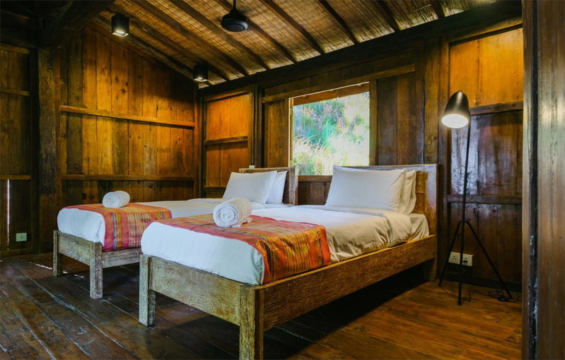 EMHILL Estate Lombok, Selong Belanak, Indonesia
