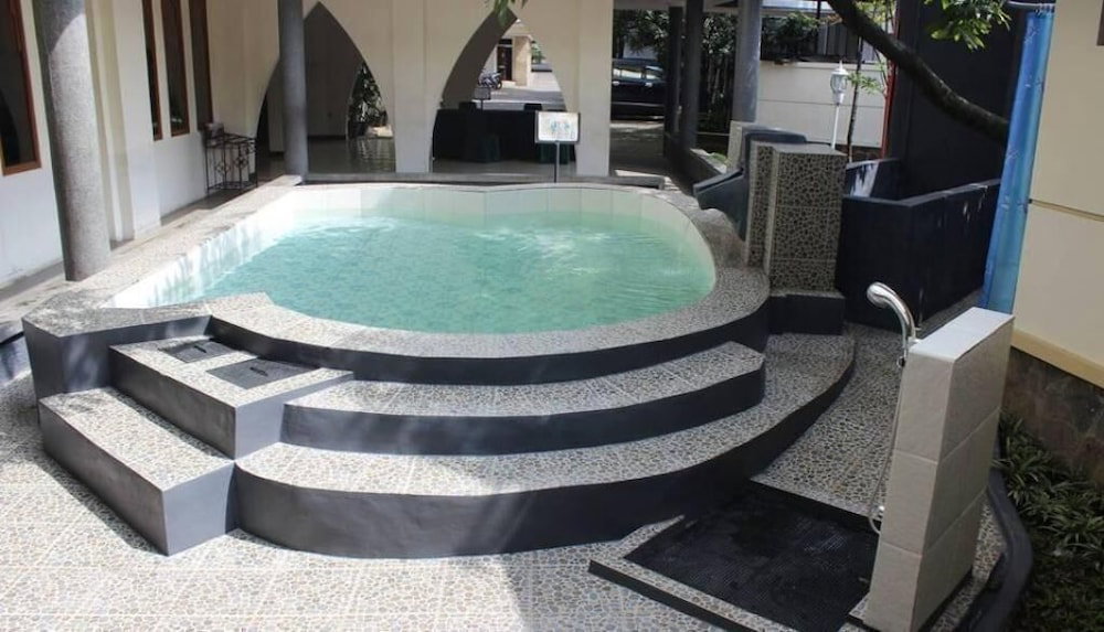Hotel · Lingga Hotel, Bandung