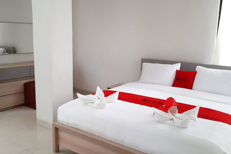 RedDoorz Plus @ Bitung City Center, Bitung, Indonesia
