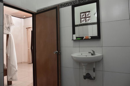 Warung ombak homestay, Amed, Indonesia