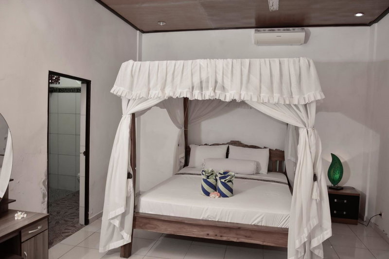 Warung ombak homestay, Amed, Indonesia