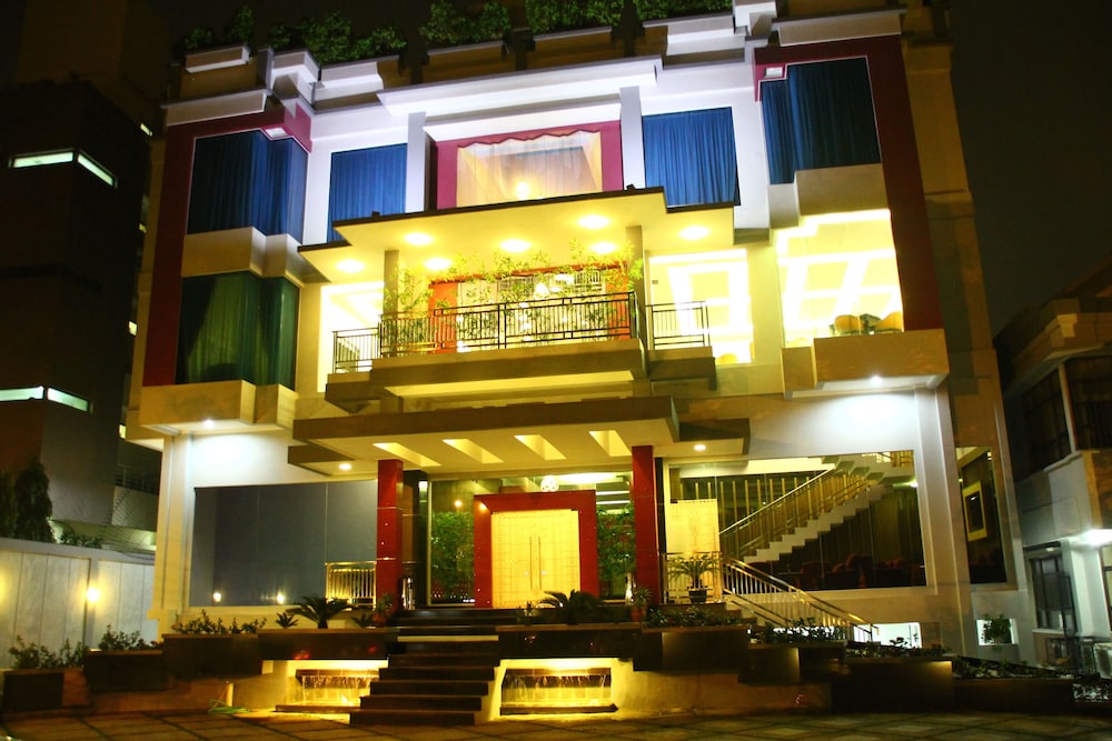 Sahati Hotel, Indonesia