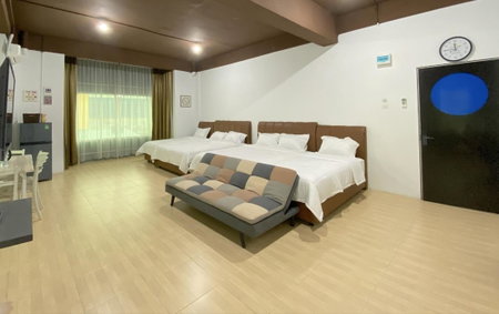 CN Homestay C3 Floor 3 at Nagoya Hill Mall, Nagoya, Indonesia