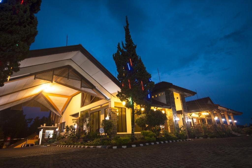 Hotel · Sangga Buana Puncak Resort & Convention, Pacet