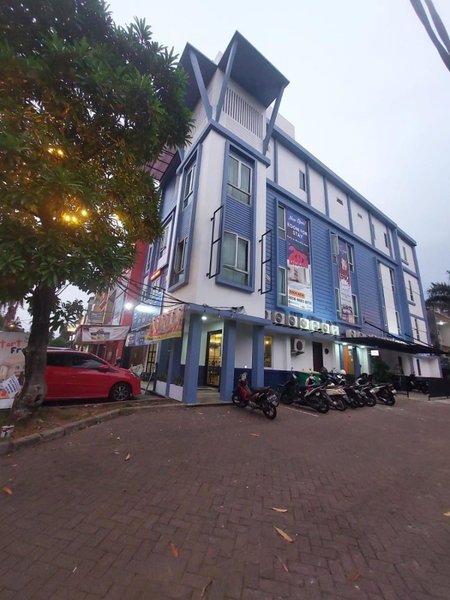 Behomy Corner Eight Lippo Karawaci, Tangerang, Indonesia