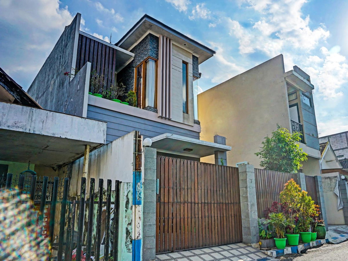 Hotel · Hotel O Sumpil Syariah, Malang