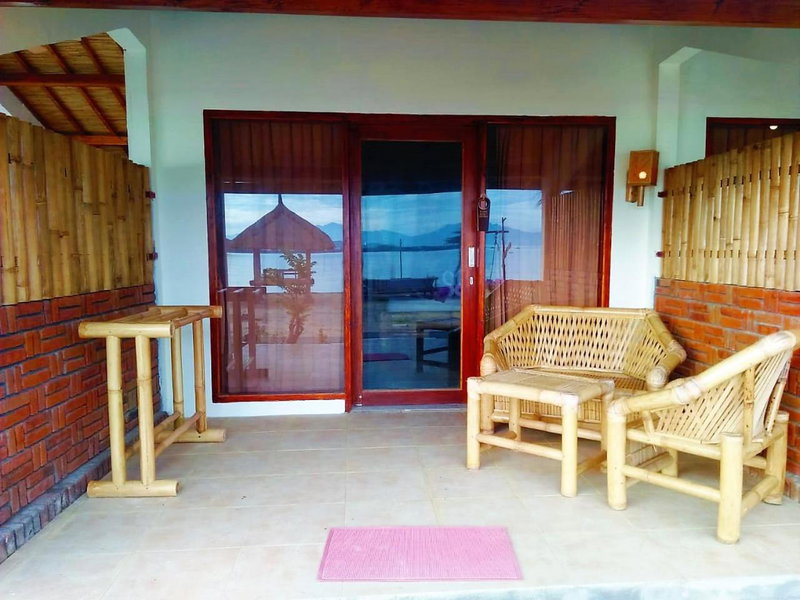 Alden Beach House, Sekotong, Indonesia